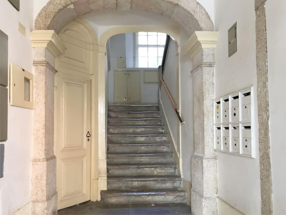 Bh2 Charm In Bohemian Bairro Alto * 4bdr * Old Style Lejlighed